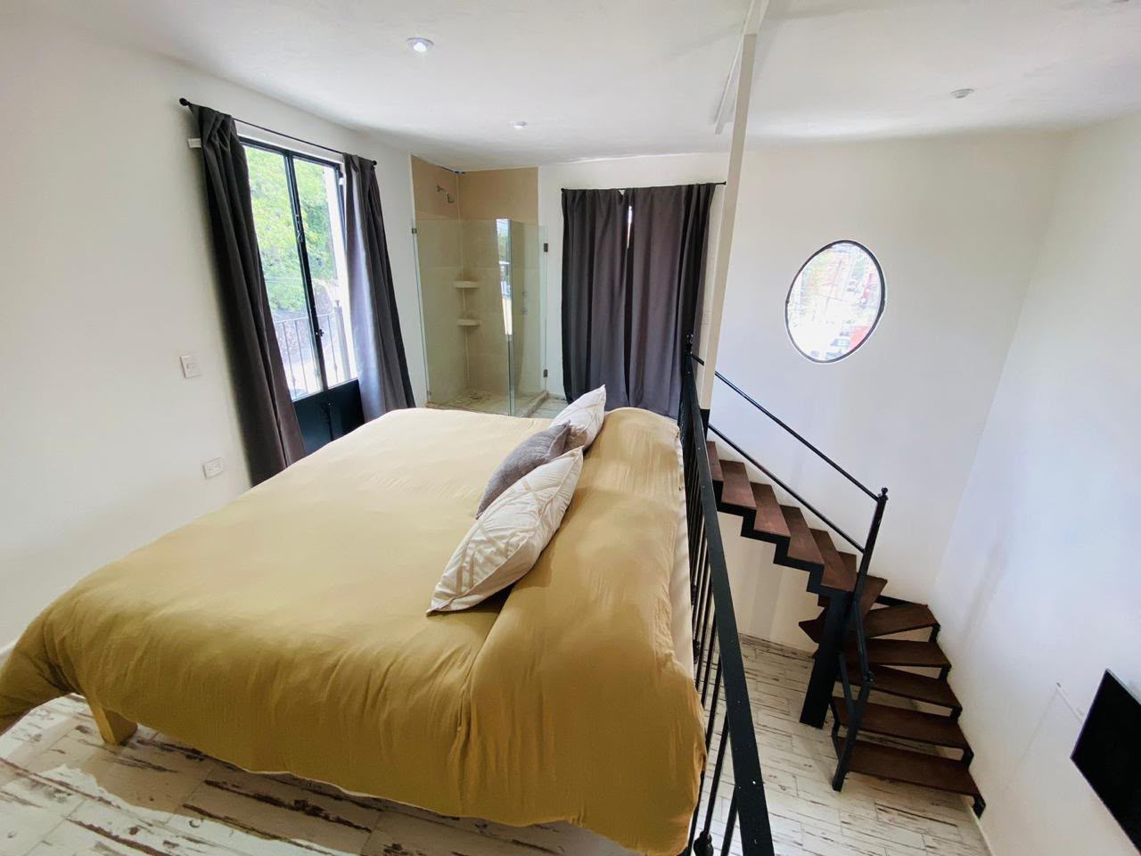 Loft 222 Santa Noche